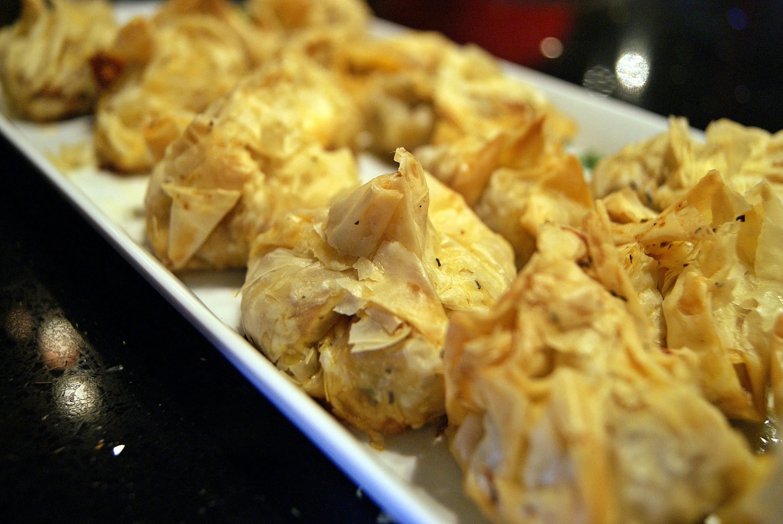 Phyllo Parcels Stuffed with Steak, Blue Cheese and Mango Compote