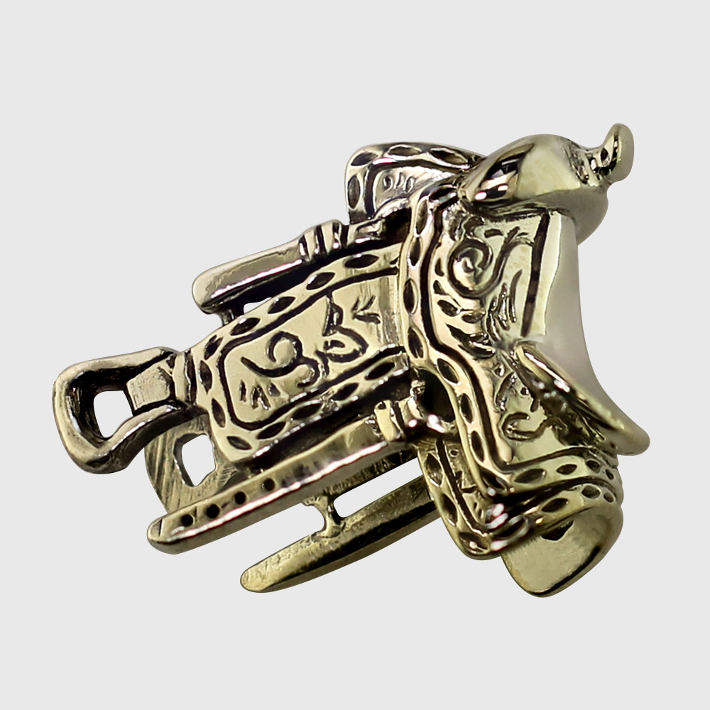 Engraved-Western-Saddle-Pendant-l.jpg