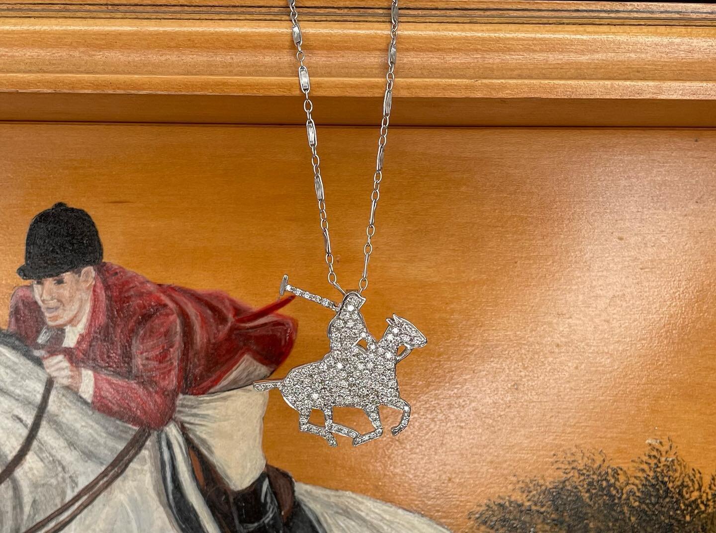 Beautiful Diamond polo rider necklace! 
#diamond #polo #equestrianjewelry #horsejewelry #jewelery #horses #jewelry #jewelrydesigner #necklaces