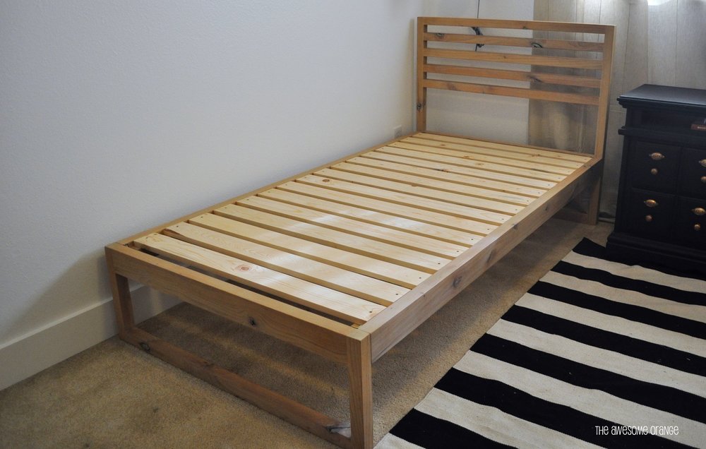 Diy Modern Twin Bed The Awesome Orange, How To Make A Headboard For Twin Bedroom