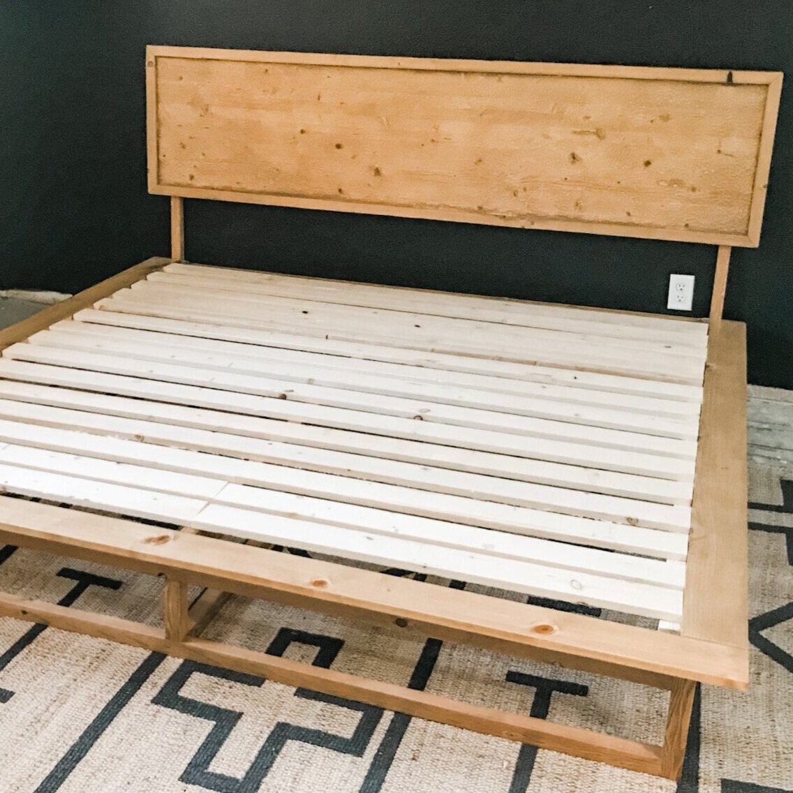 Diy Mid Century Modern King Bed The Awesome Orange