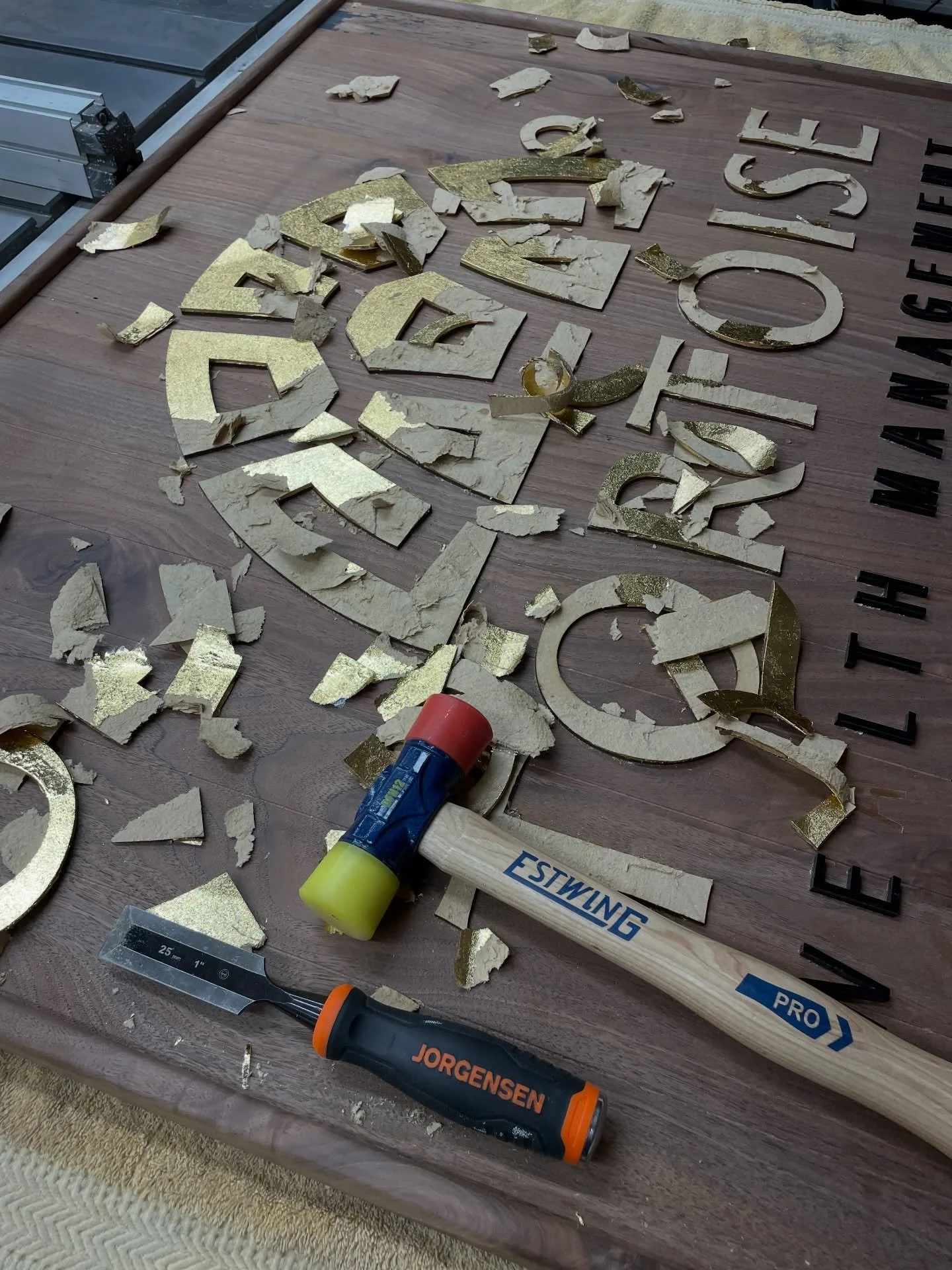 Sometimes you just need a do over! 😬

As frustrating as it can be to make mistakes, we just gotta dust ourselves off, learn from our mistakes and try again! 

Focused on getting this sign looking AWESOME this week! 

What are you working on? 🍊