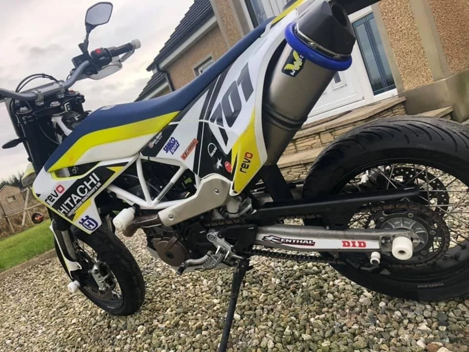husqvarna 701 enduro akrapovic