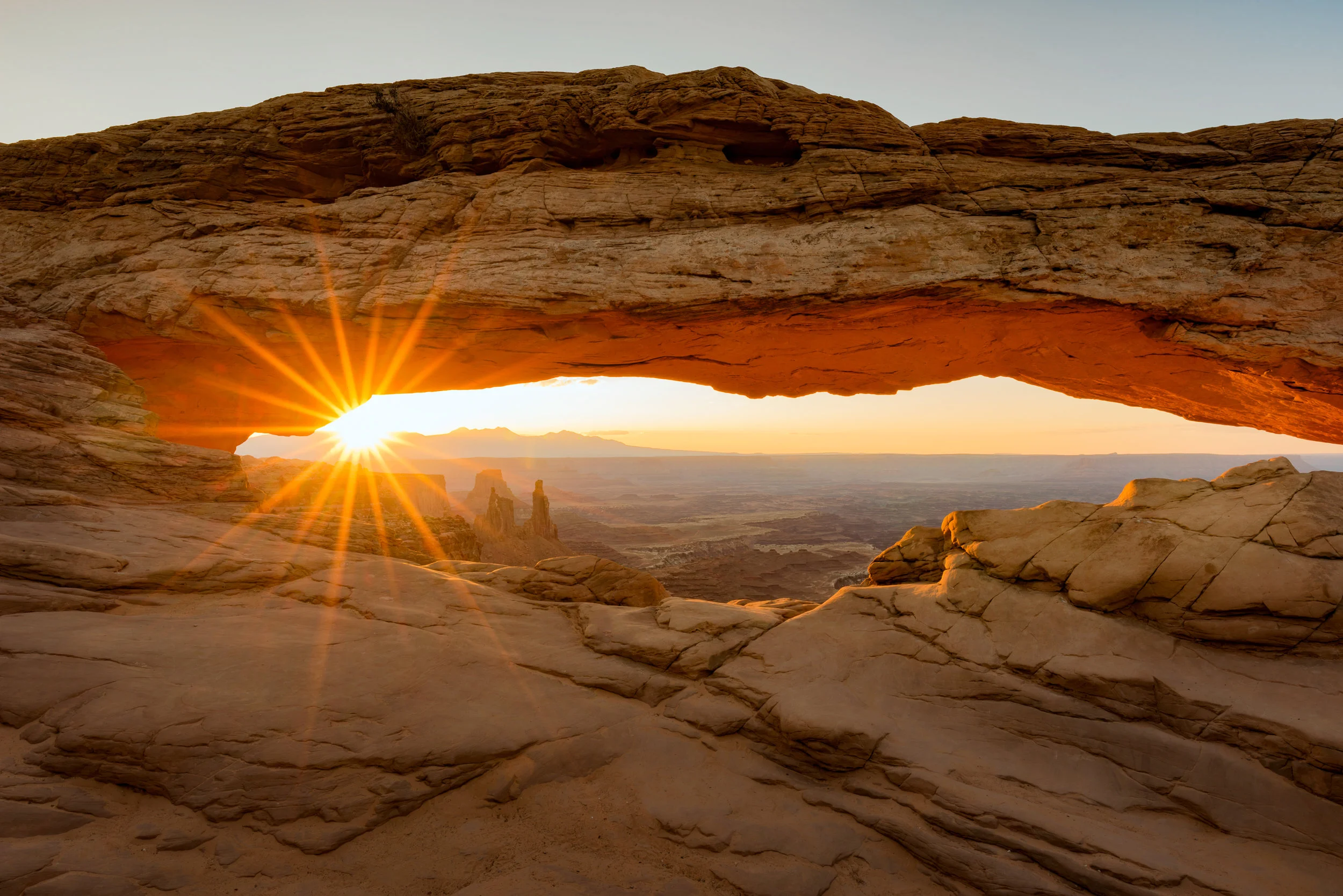 Mesa Arch Sunrise.jpg