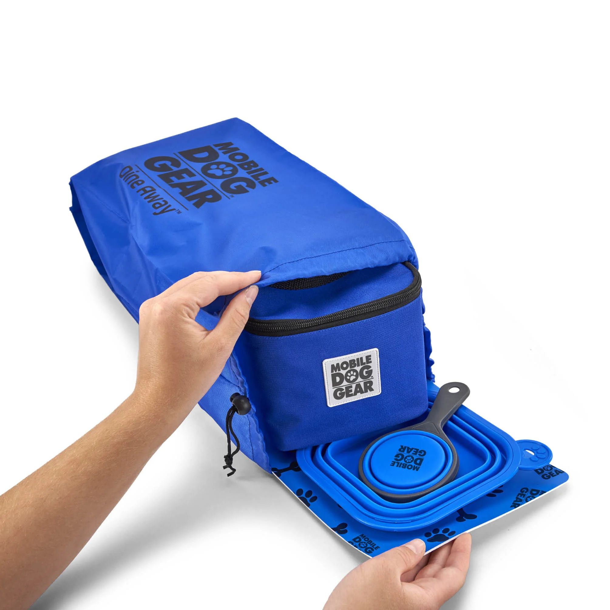 MDGDineAwayBagLayingBagLarge_12439Blue.jpg