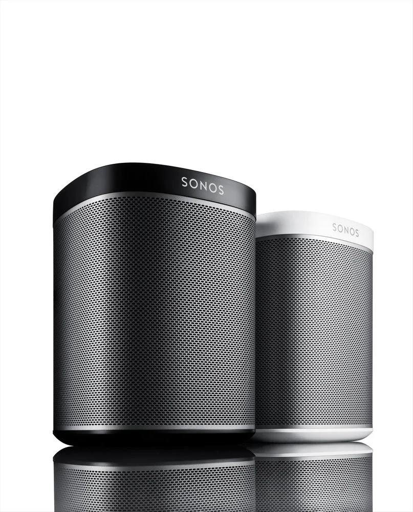 Pair of SONOS Play 1 Black and White Home Audio Systems