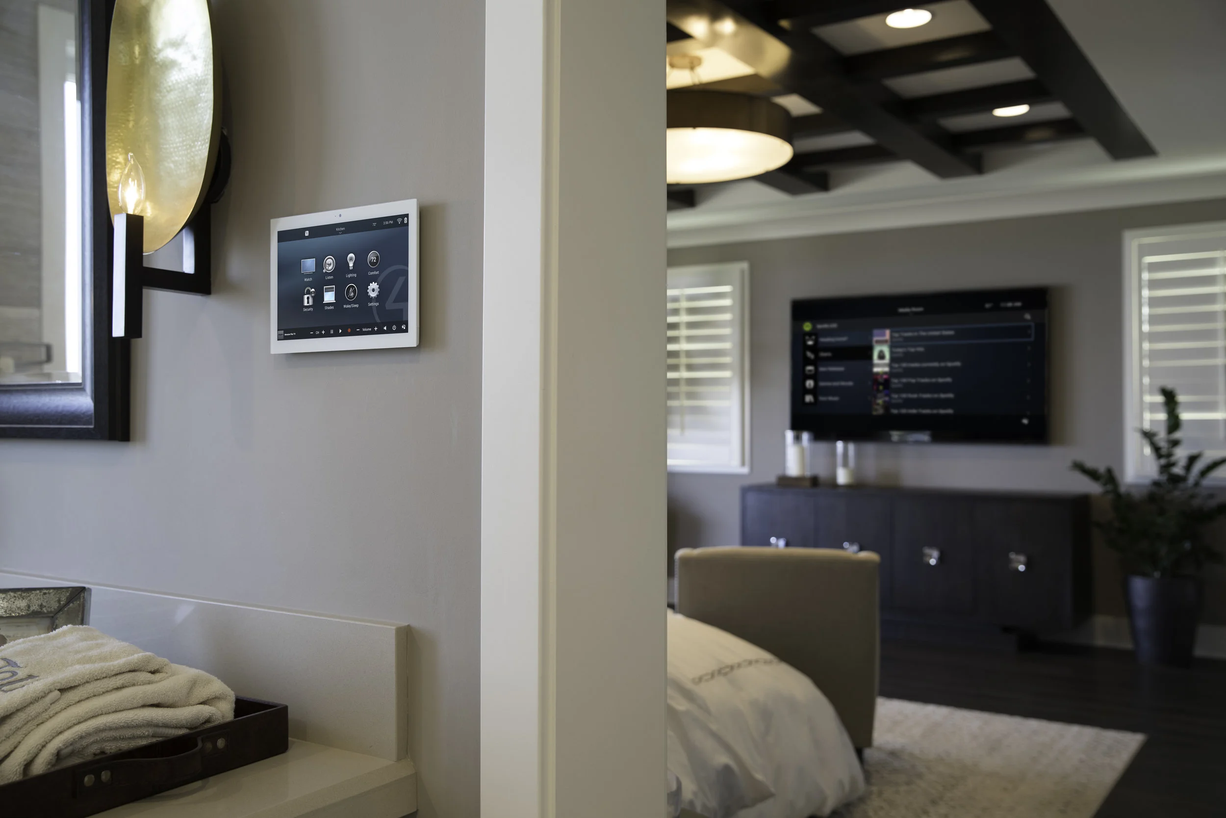 Control4_Home_Automation_Living_Room_Hallway_Screen_Navigators