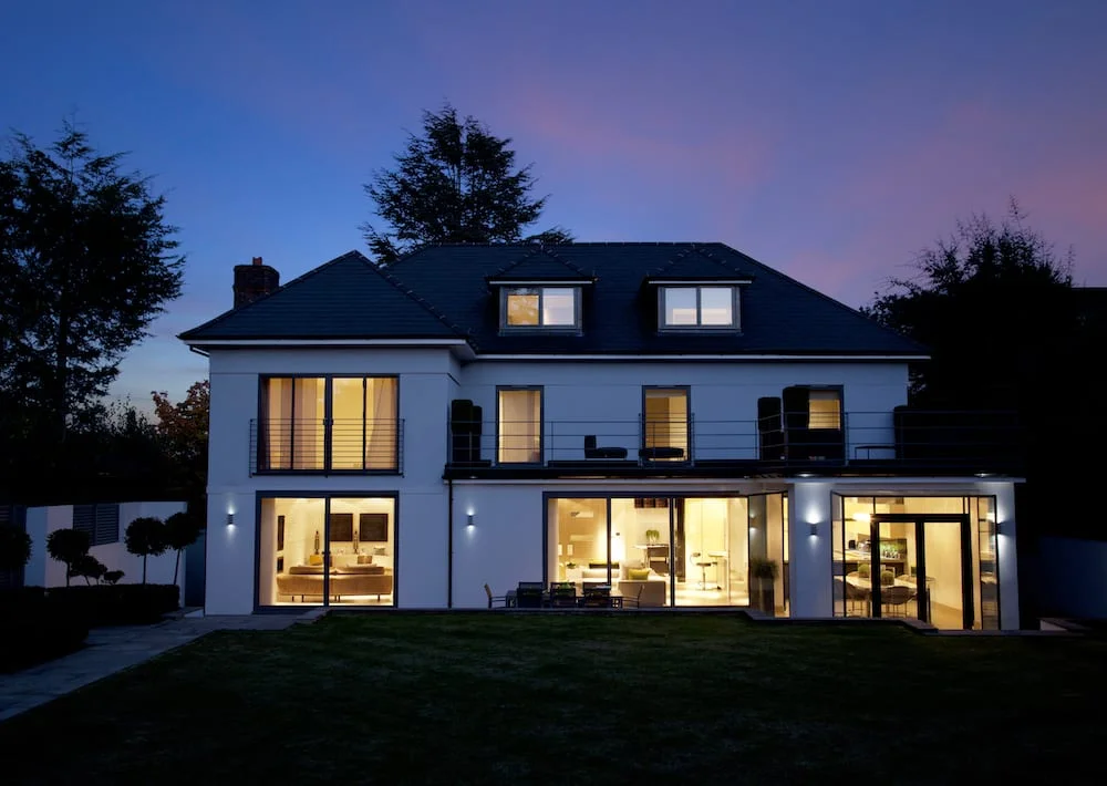 Luxury_Home_Automation_Lutron_Whole_Home_Lighting_Control_Scenes_Mood_Belmont_Surrey_SM2