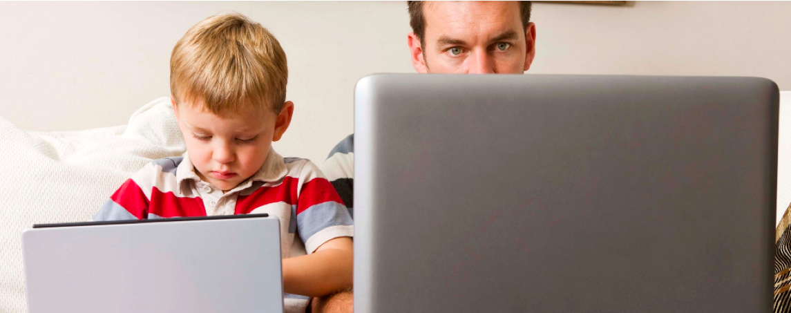 Luxury_Home_Automation_Control4_Pakedge_home_networking_WiFi_wireless_environment_Child_Father_using_laptop_iPad_CEDIA