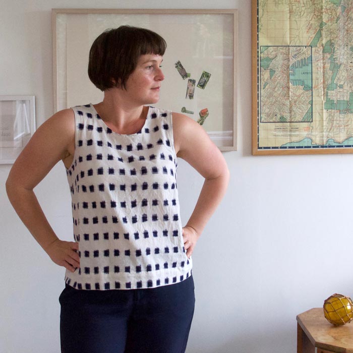 bibbity-bobbity-buttons-grainline-willow-tank-11.jpg