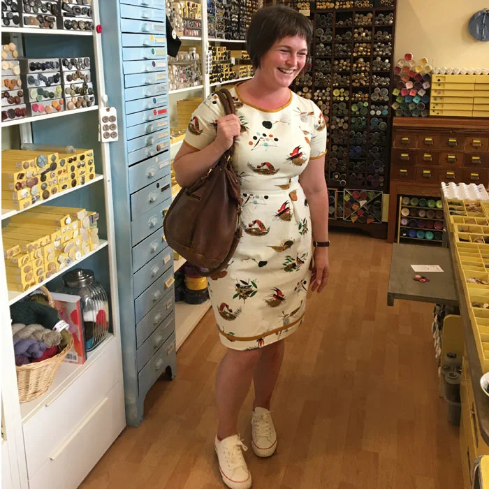 bibbity_bobbity_buttons_a_self_covered_button_charley_harper_sigma_dress_23.jpg