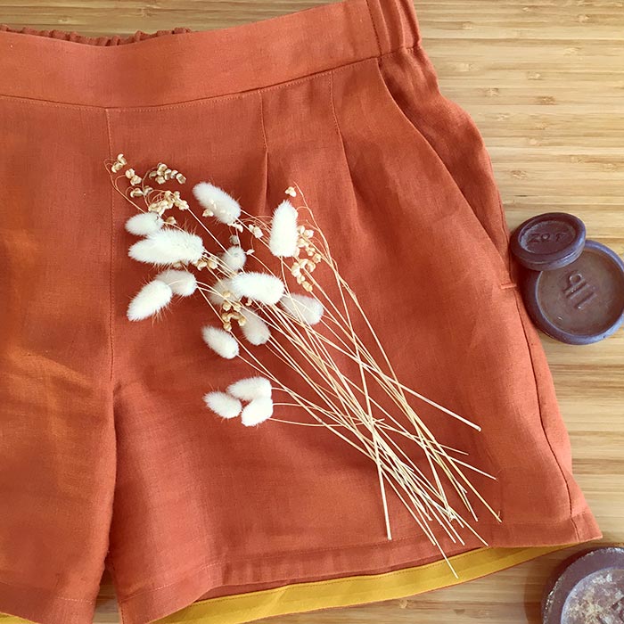 bibbity_bobbity_buttons_mismatched_buttons_a_monthly_journal_january_2019_21.jpg