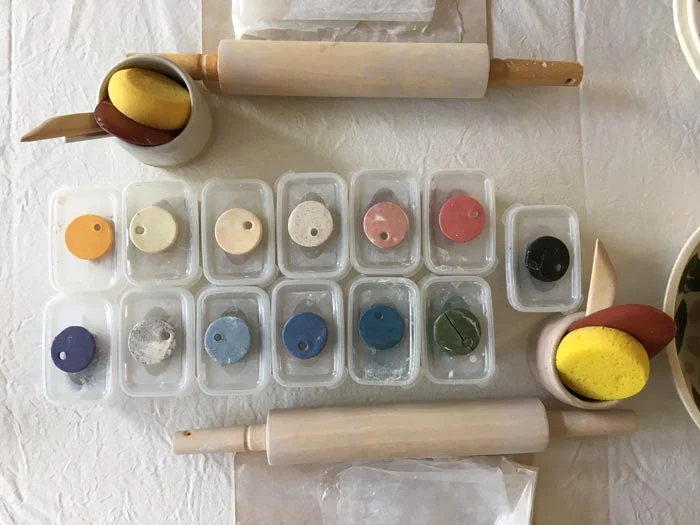 bibbity_bobbity_buttons_mismatched_buttons_a_monthly_journal_january_2019_40.jpg