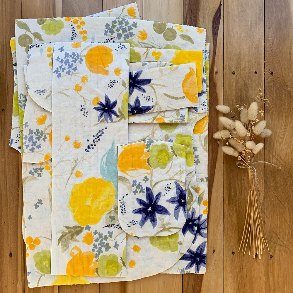 bibbity_bobbity_buttons_mismatched_buttons_june_2019_1.jpeg