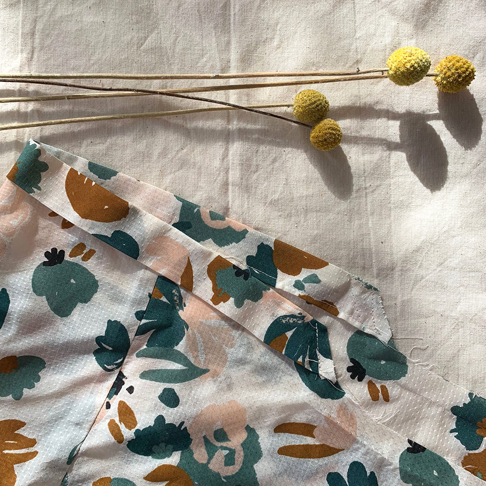 bibbity_bobbity_buttons_mismatched_buttons_june_2019_libby_4.jpeg