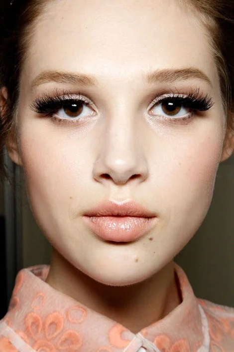 Dark Circles? Brighten Them Up - Light Shade .jpg