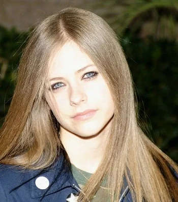 Cringeworthy Beauty Trends From Our Awkward Years - OPENLETR 2.jpg