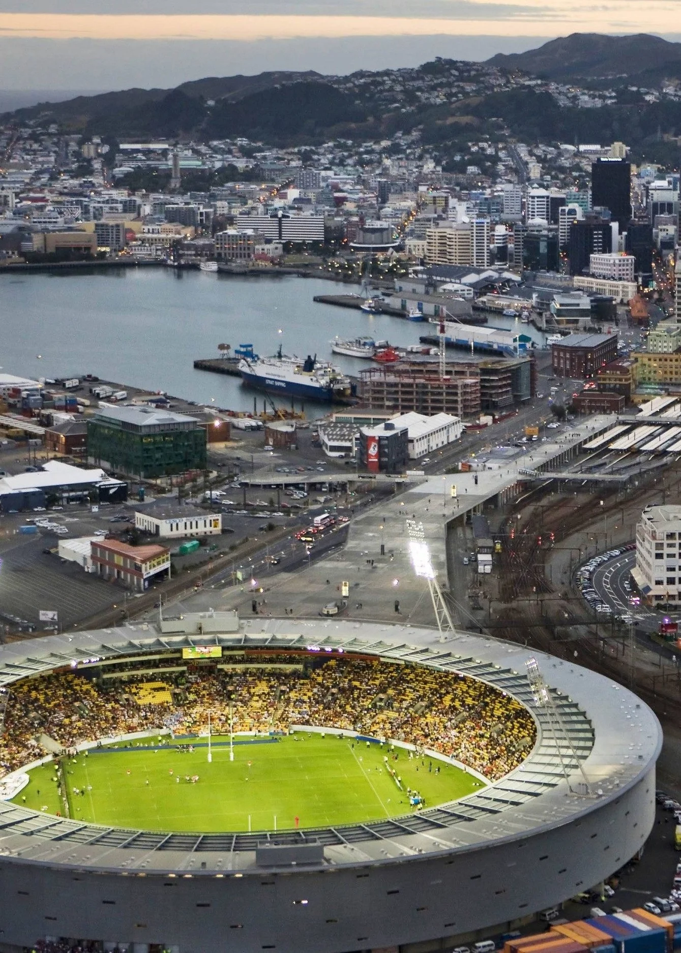Port-stadium-at-dusk-Wellington-city-walking-tour-2014-05-11-34.jpg