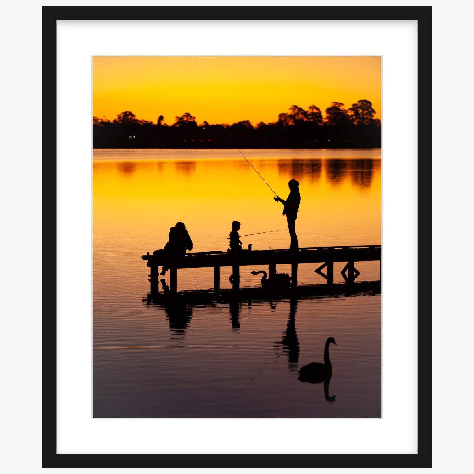 Autumn evening at Lake Wendouree - 16" x 20" black square.jpg
