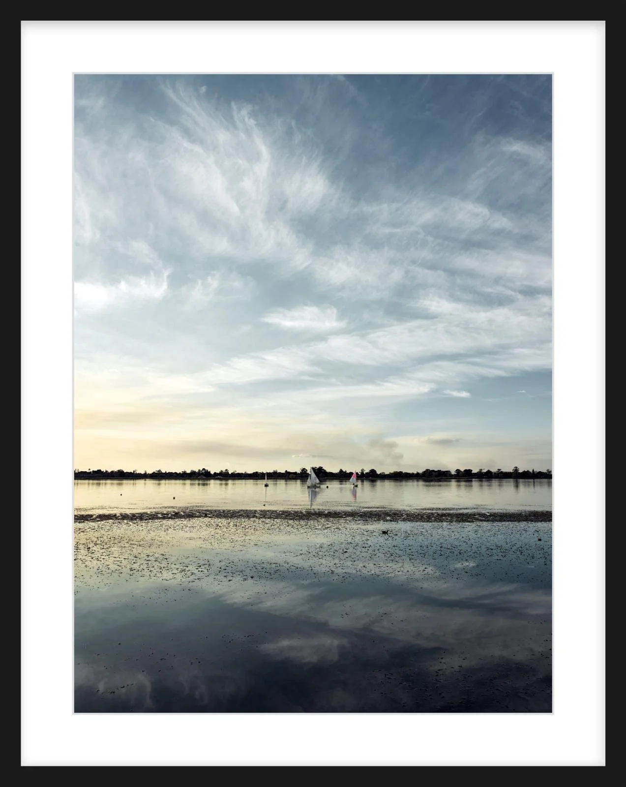 Lake Wendouree 48 - 18" x 24" black.jpg