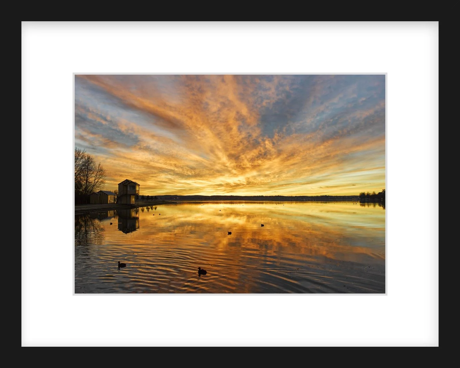 Lake Wendouree sunrise - 210mm x 297mm black.jpg