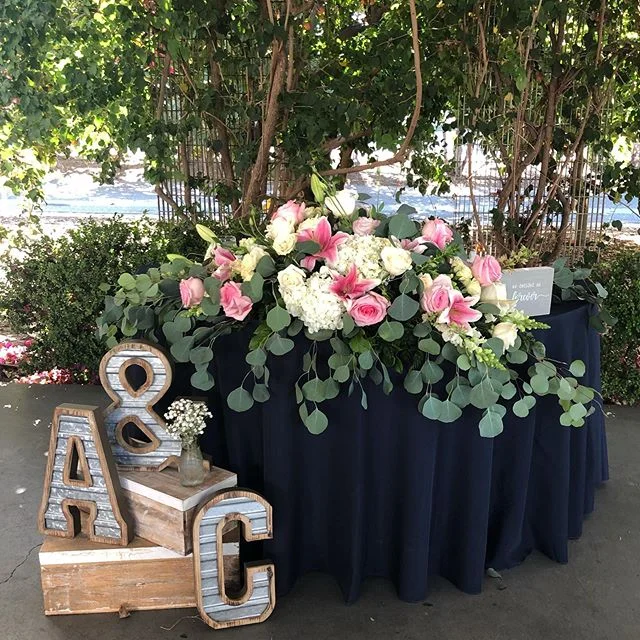 Another beautiful day for a gorgeous wedding ❣️ Chris &amp; Andrea&rsquo;s adventure into marital bliss🥂 check out my new sign from the B&amp;G 👀 Fabulous reception with amazing food .... Enjoyed amazing cuisine from CGC and got to to try Pancit Bi