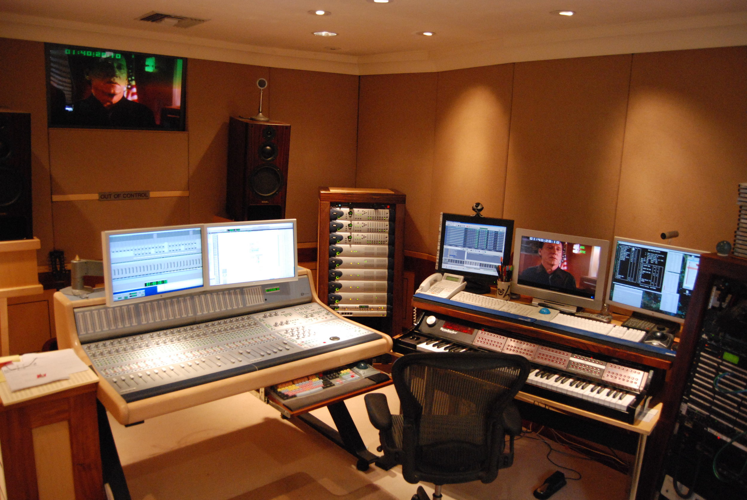 JPR STUDIO 02.JPG