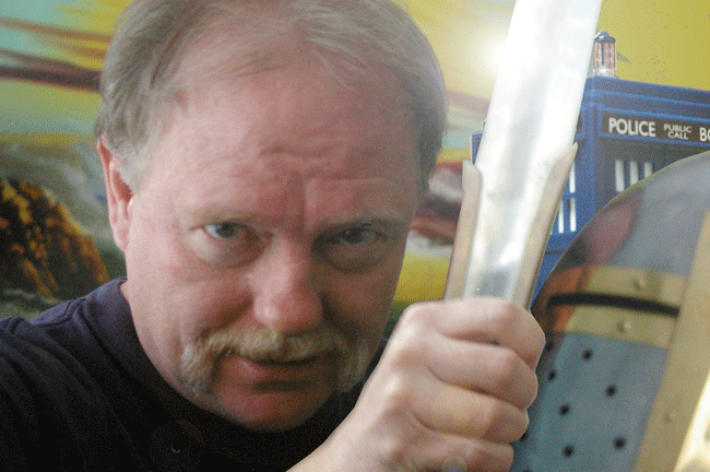 Michael&DrWho2.gif