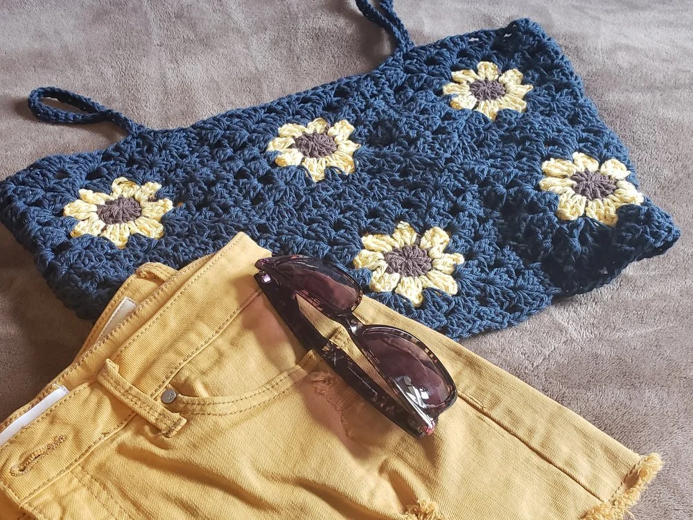 cropped square crochet