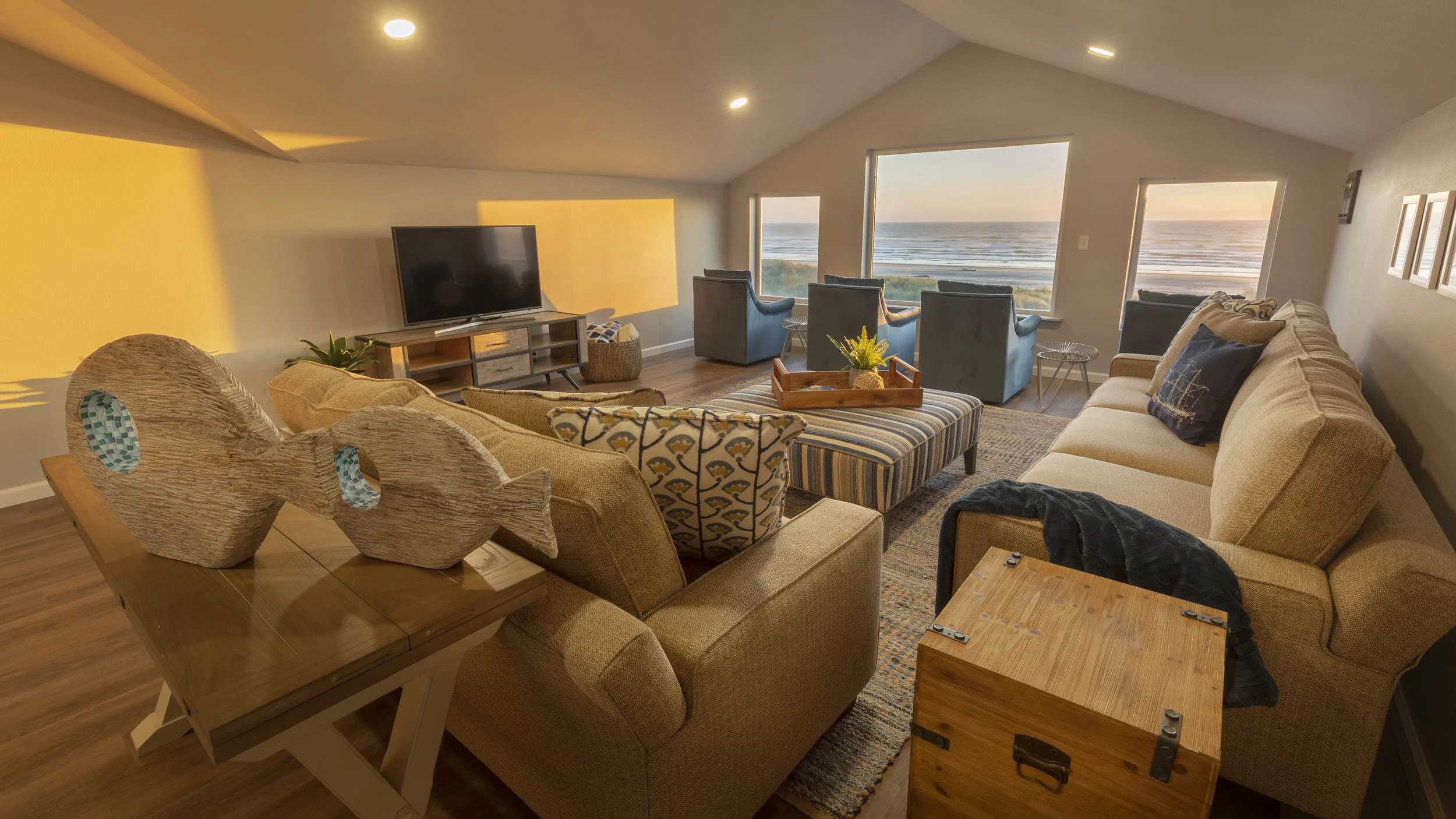 The Oregon Beach House Luxury Oceanfront home on the Oregon Coast