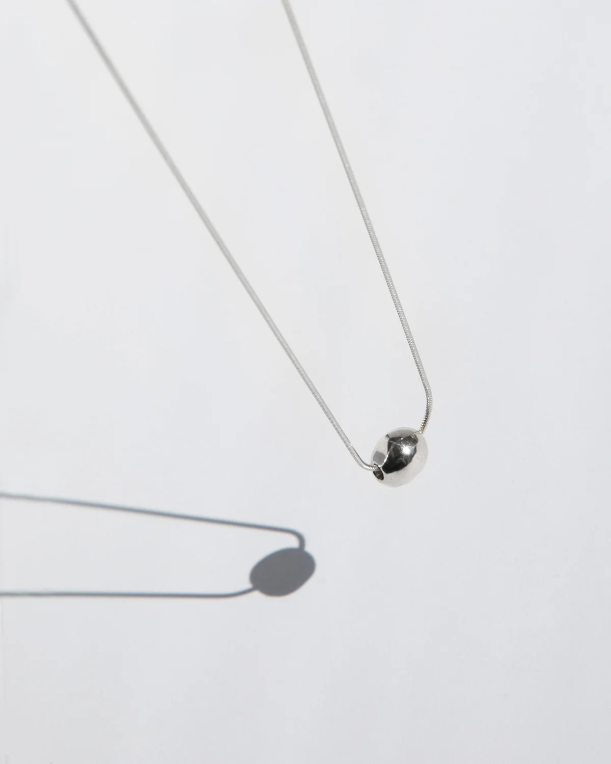 neck_pearl_silver_04b.jpg