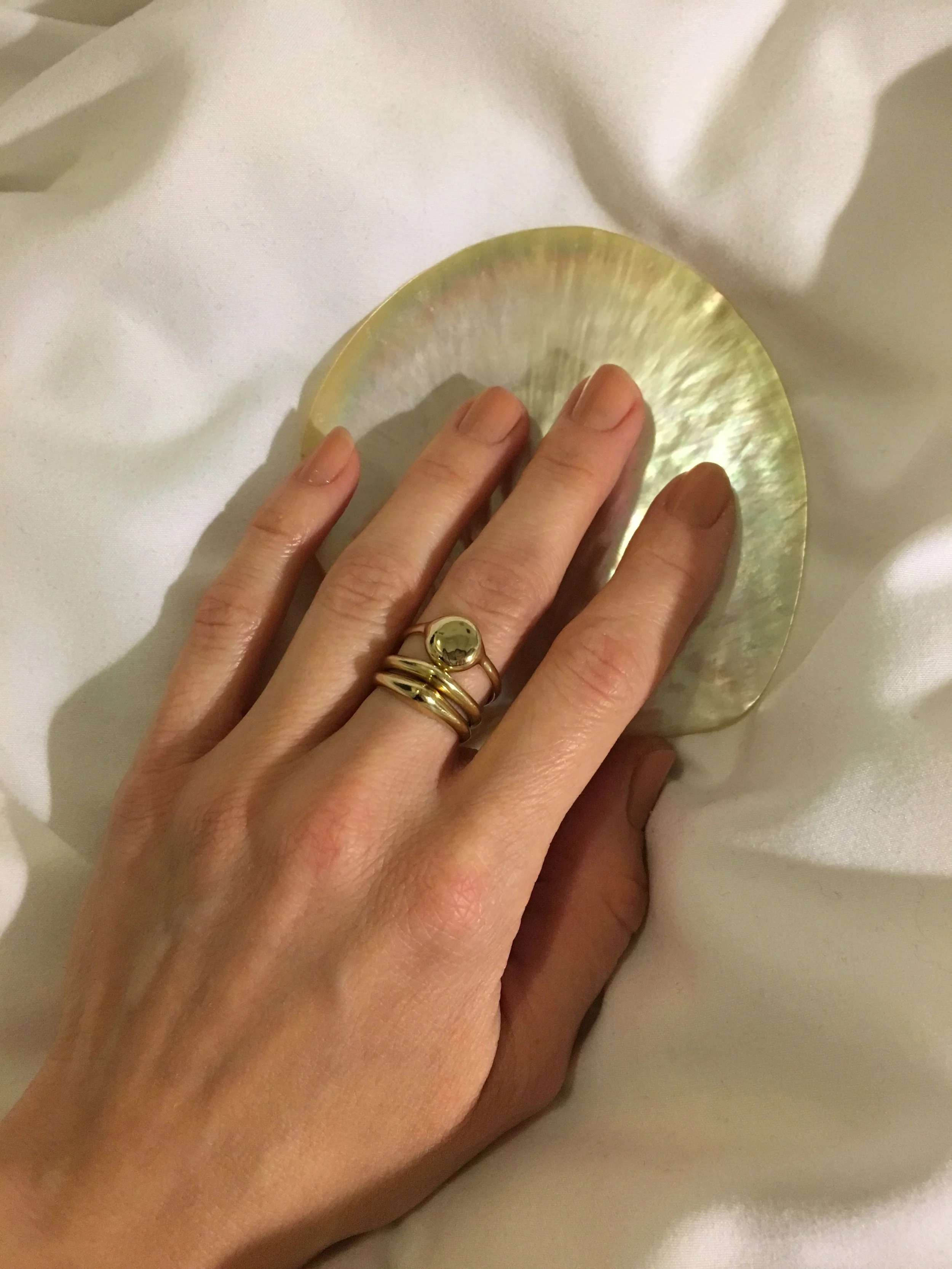 brasspearlring-look.jpeg