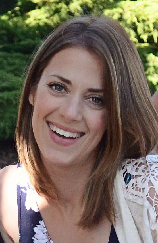 Michelle Headshot.jpg