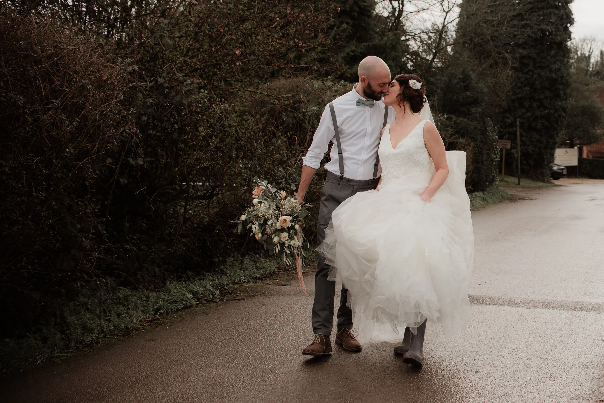 Outside Bride in Berkshire