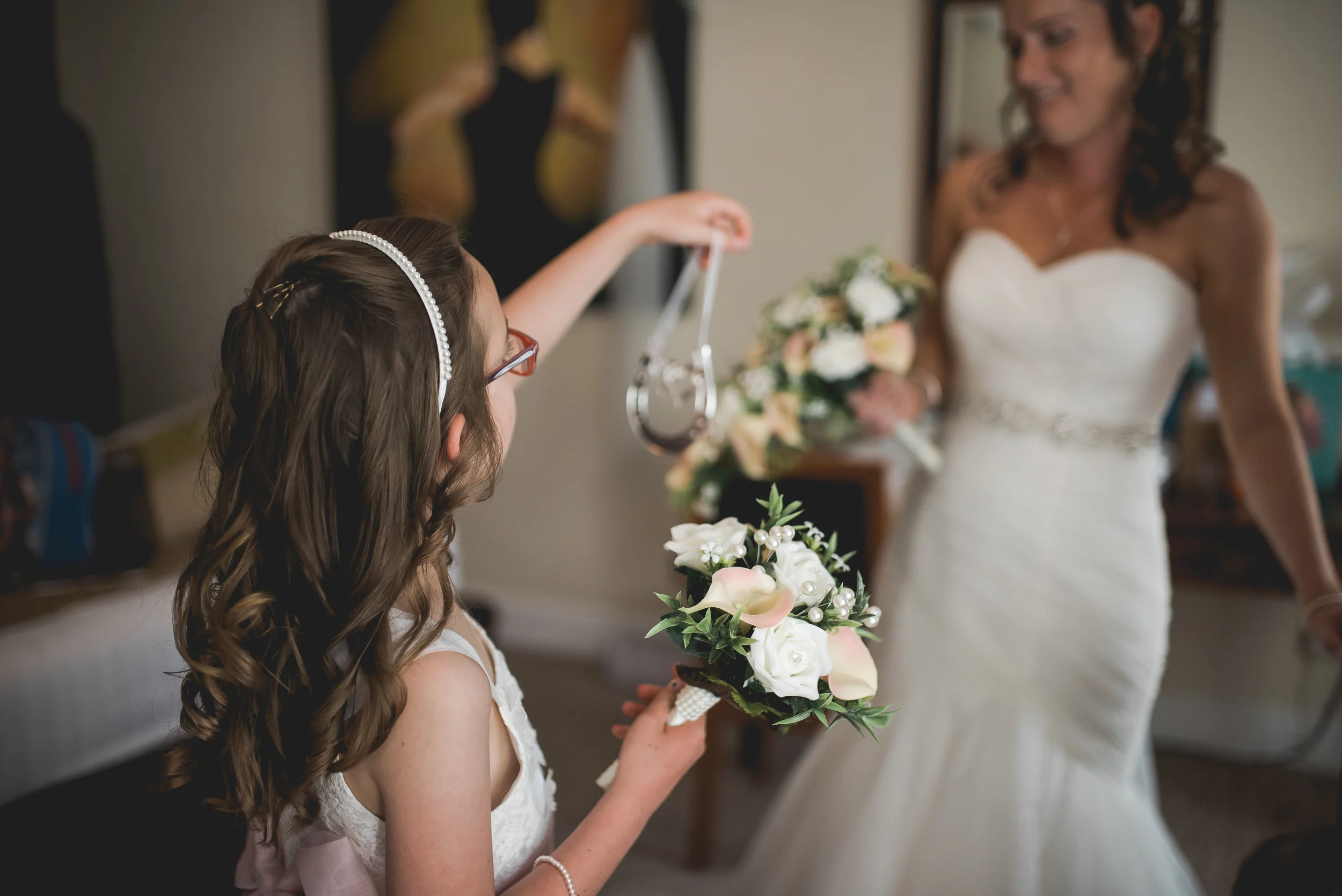 natural-wedding-photographer-Berkshire-3.jpg