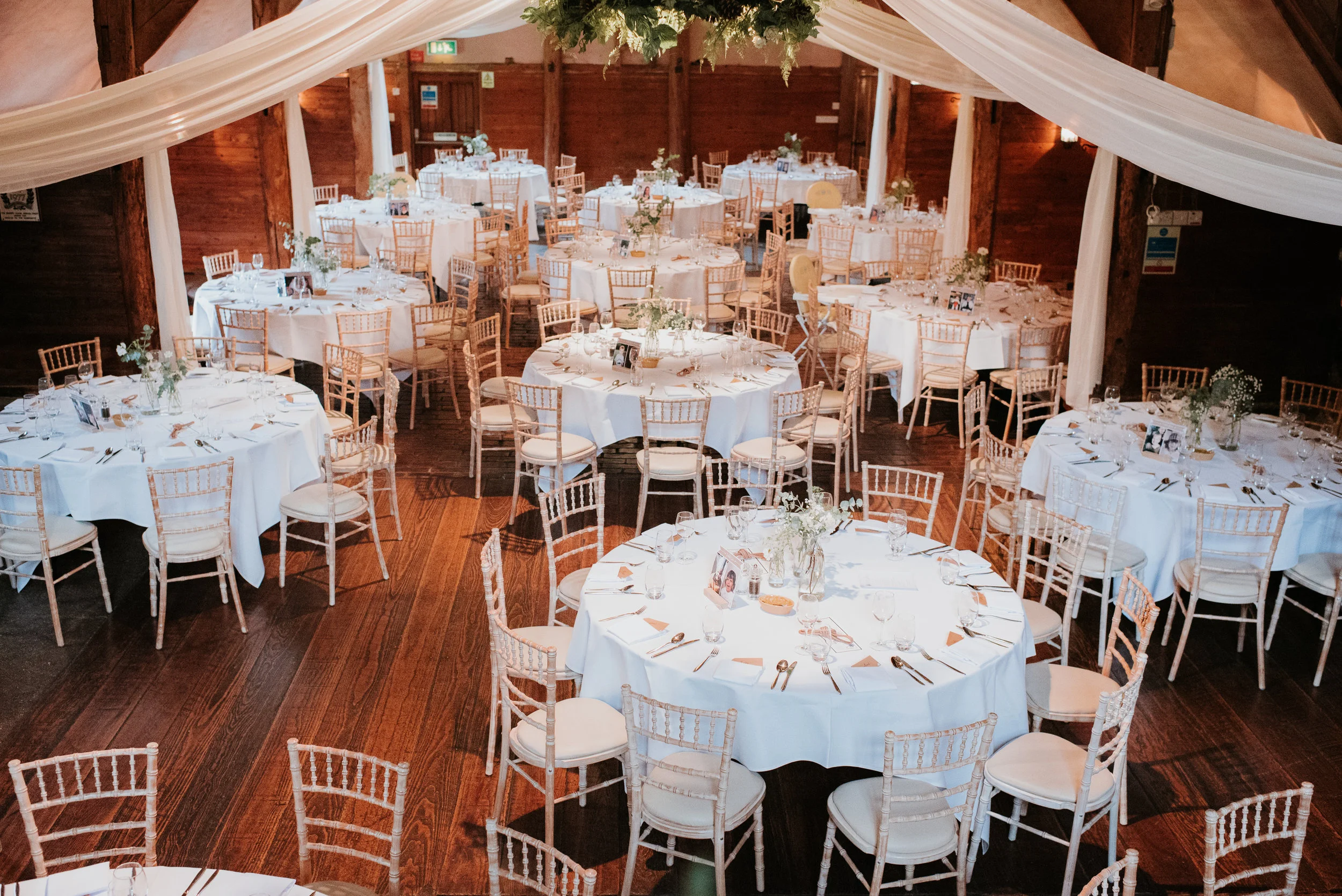 Lains Barn wedding