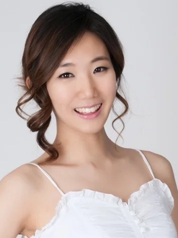 Joowon Chae, Lola