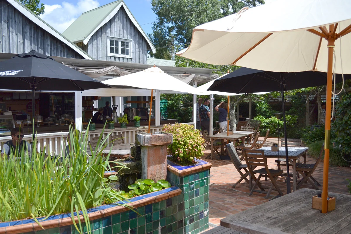 Ringawera-Cafe.jpg