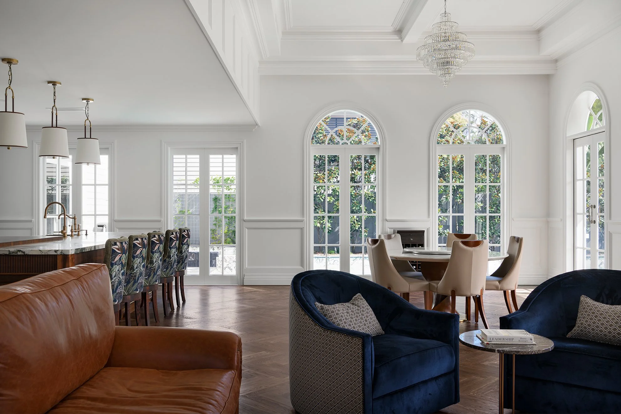 Kalinga | Luxury Living & Dining