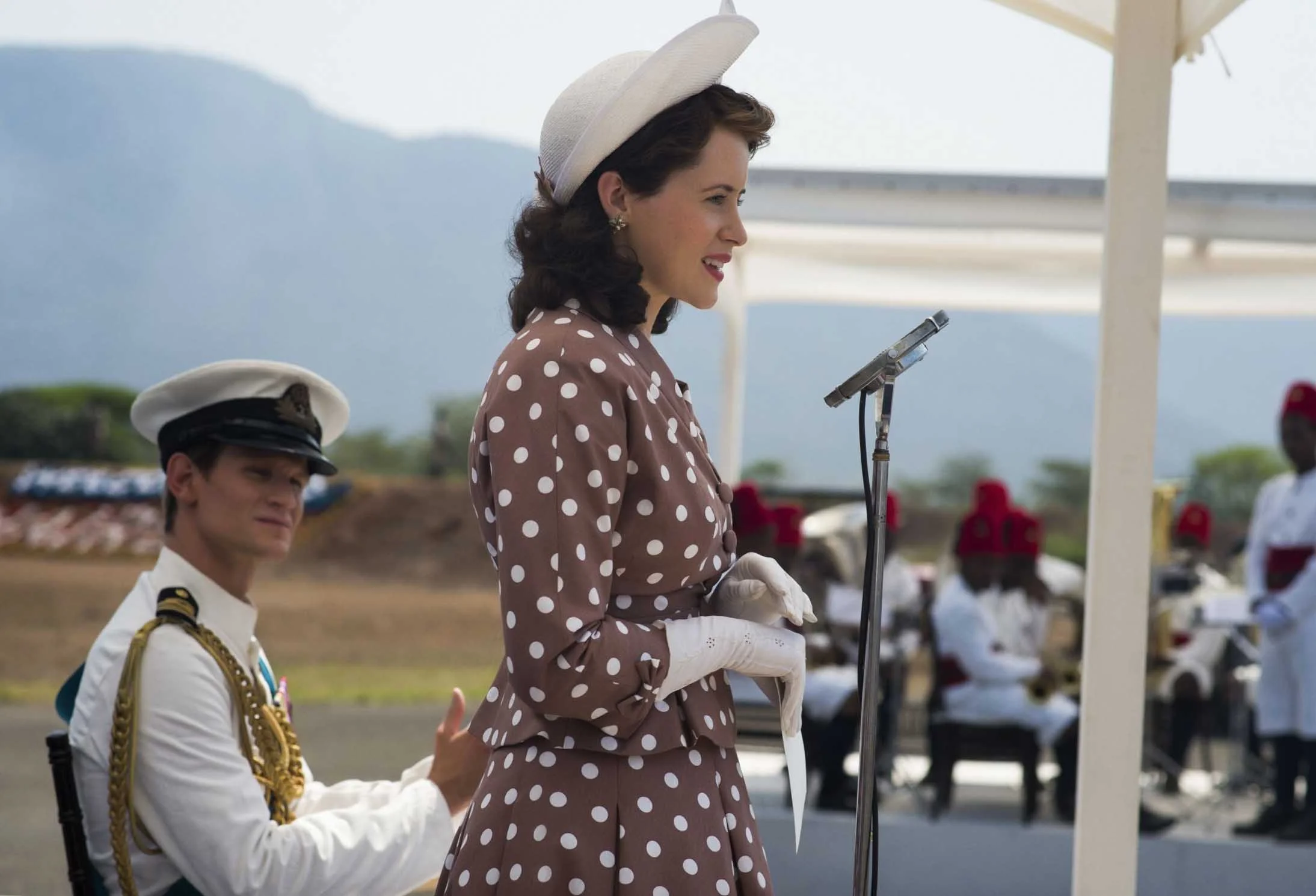 thecrown_11.jpg