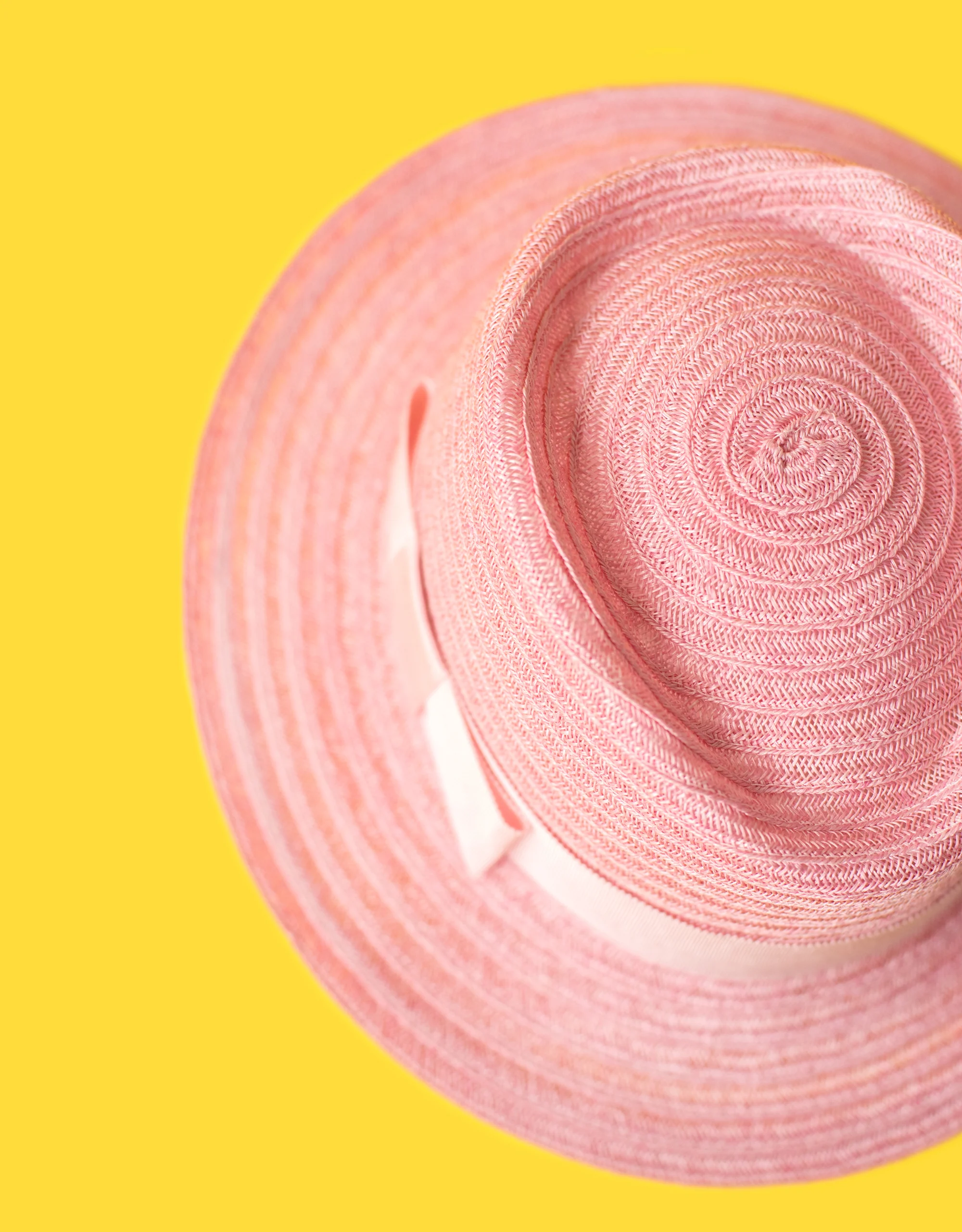 CROP_Sum_Androgyne_Pink_03.jpg