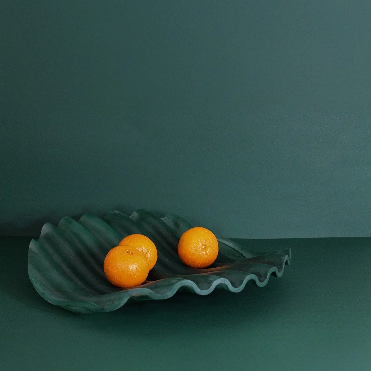 Ruffle Centrepiece_Jade_1.jpg