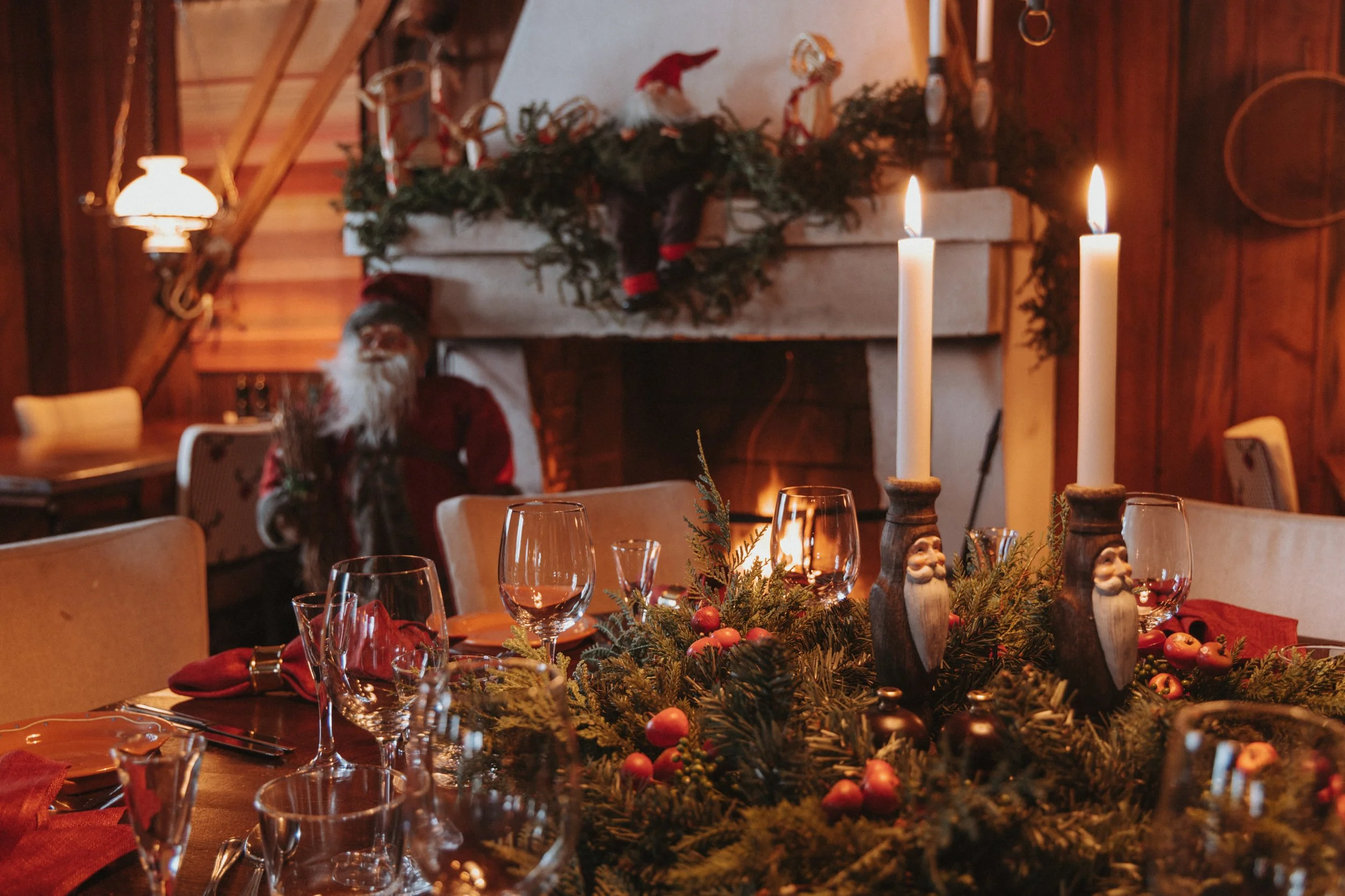 Klassiskt och viltinspirerat julbord