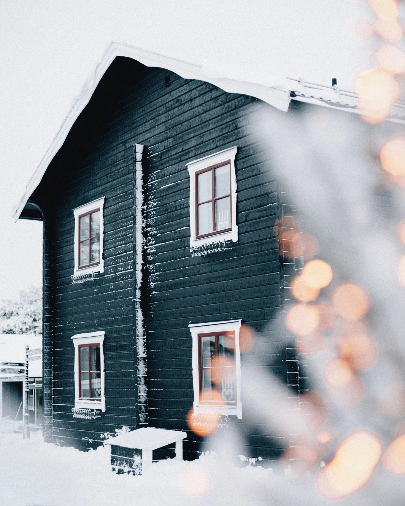 Julen &auml;r till f&ouml;r att njutas, inte stressas. P&aring; Gammelg&aring;rden v&auml;ntar ett julbord som smakar som julen ska. Klassiskt, hemlagat och med k&auml;nslan av att sitta hemma i n&aring;gons vardagsrum, fast i fj&auml;llen ❤️

Kanske