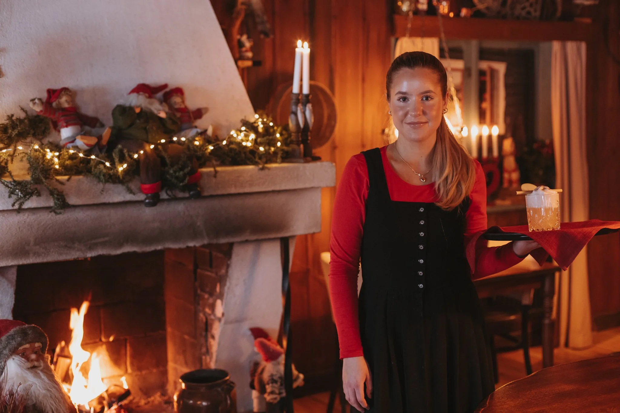 Nu &auml;r det bara n&aring;gra dagar kvar till julafton och gl&ouml;ggen doftar i hela huset. Det k&auml;nns lite som om vi h&aring;ller andan inf&ouml;r &aring;rets mysigaste dag ❤️!!

Vi l&auml;ngtar s&aring;&aring;&aring; efter att f&aring; check