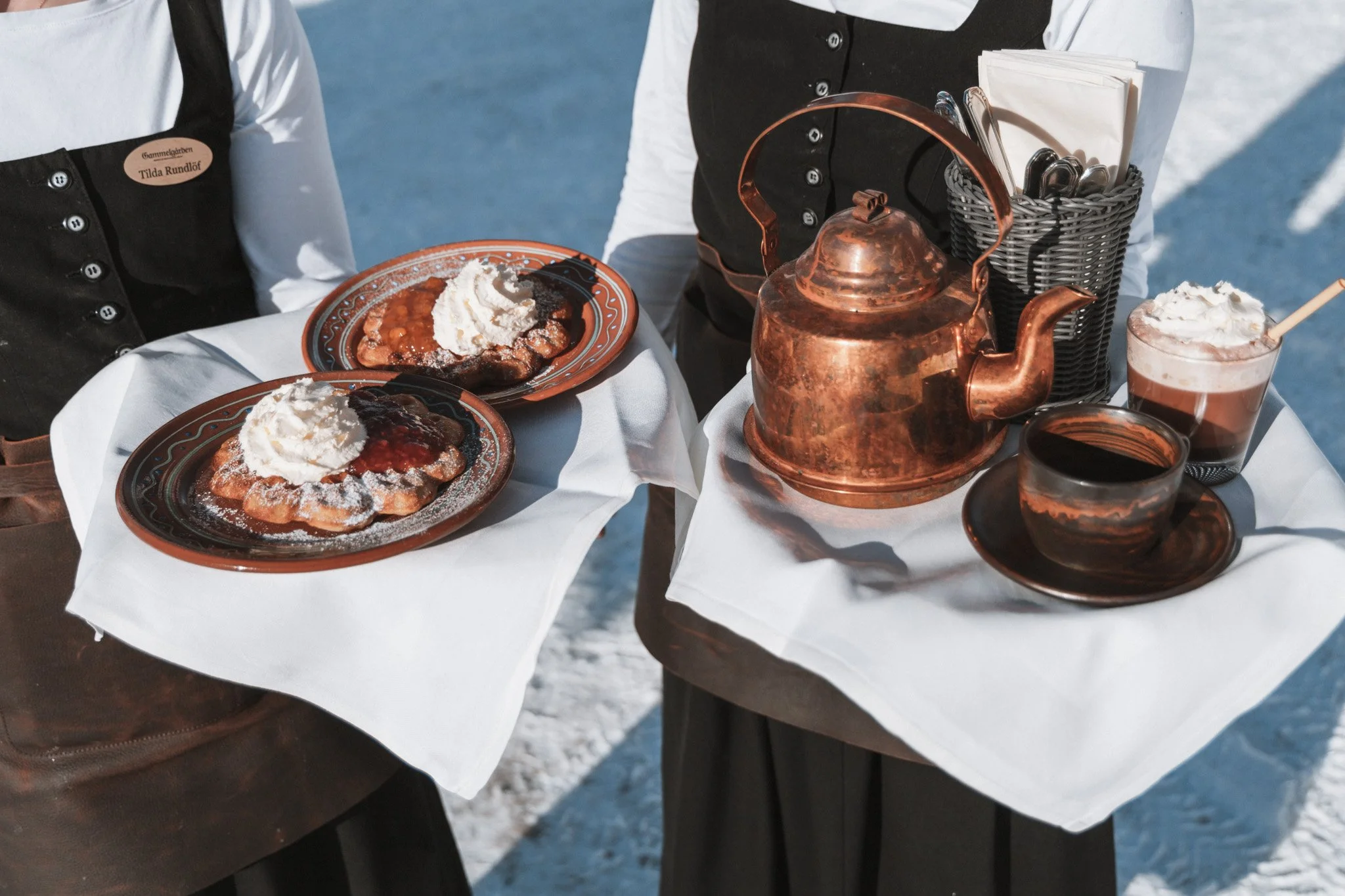V&aring;ffelmyset v&auml;ntar h&auml;r inne varje dag.
Vi vill tipsa om att ta en promenad p&aring; &Ouml;stfj&auml;llet medans vi v&auml;ntar p&aring; l&auml;ngdsp&aring;ren p&aring; fj&auml;llet 😍😍 

K&auml;nn kylan bita lite i kinderna, och sjun