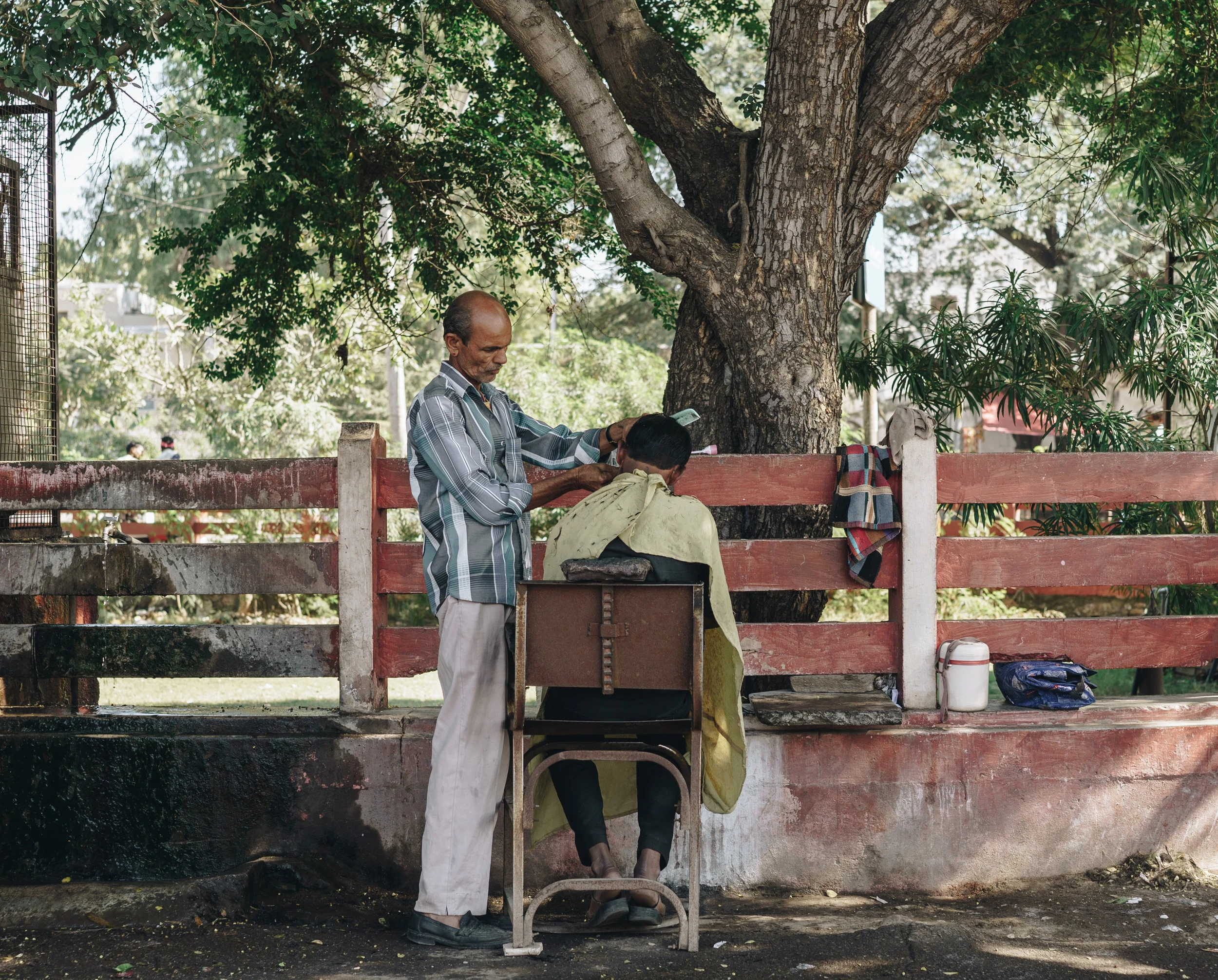 Street_Barbers_5 copy.JPG