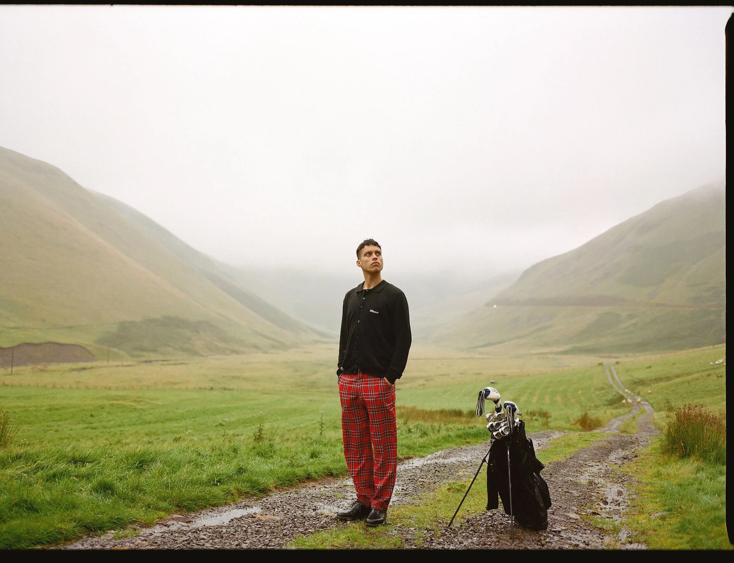 Look_3_Medium Format_-3.JPG