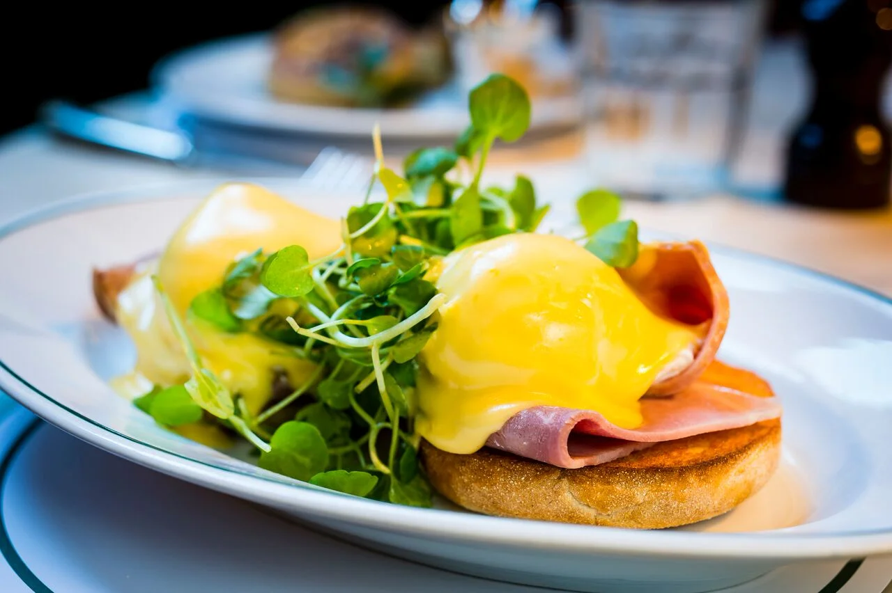Eggs Benedict - The Ivy Chelsea Garden 1_preview.jpeg