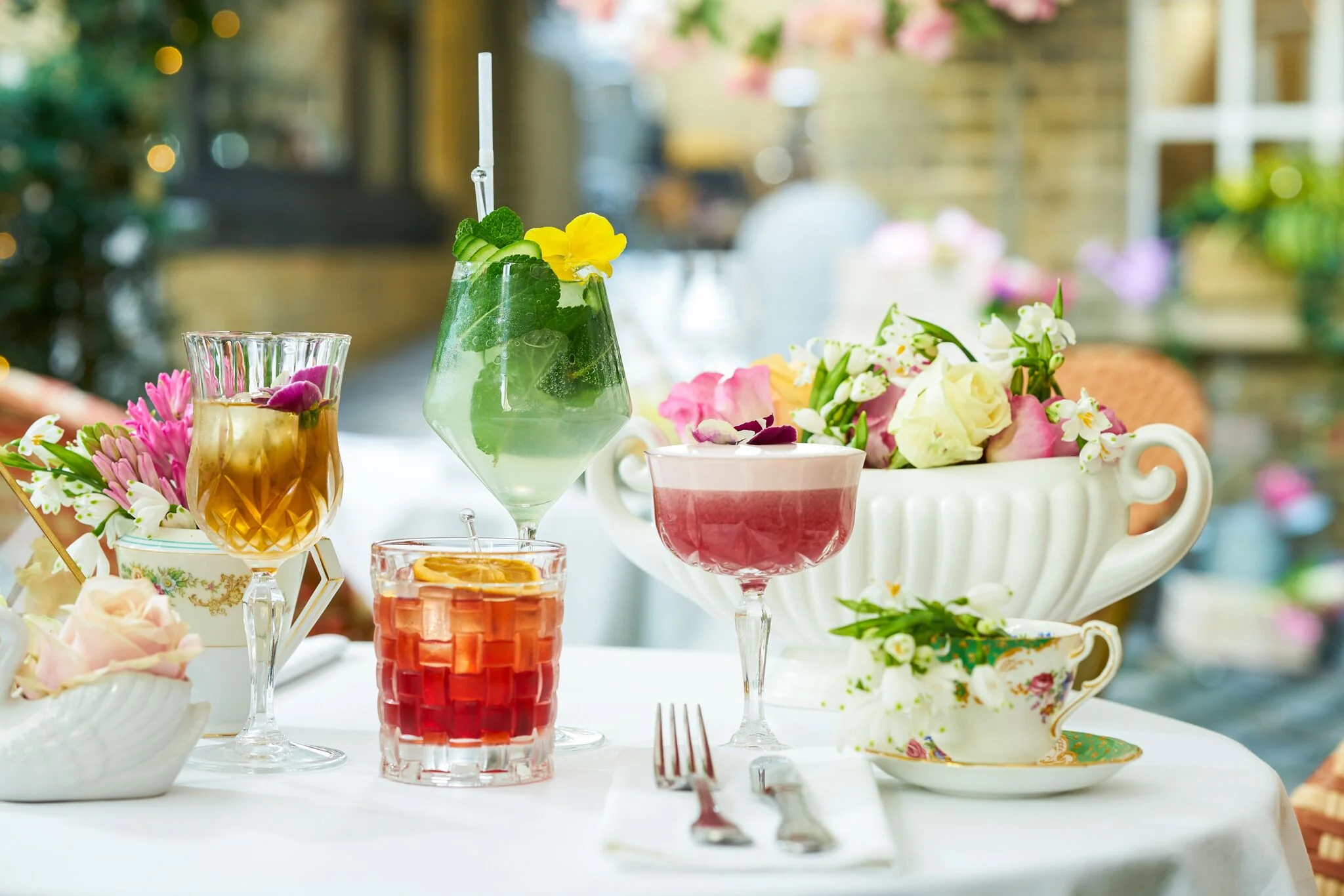 Hush_LondonInBlossom_Cocktail Group CU_preview.jpg